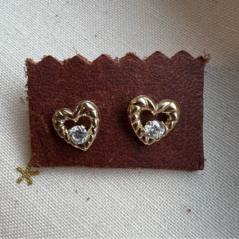 Heart Gold Stud Earrings